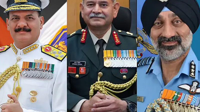 तीन सेनाध्यक्ष और एक ऐतिहासिक ऑपरेशन: ‘सिंदूर’ के पीछे खड़ी 1984 NDA बैच की ट्रायो तीन सेनाध्यक्ष और एक ऐतिहासिक ऑपरेशन: ‘सिंदूर’ के पीछे खड़ी 1984 NDA बैच की ट्रायो